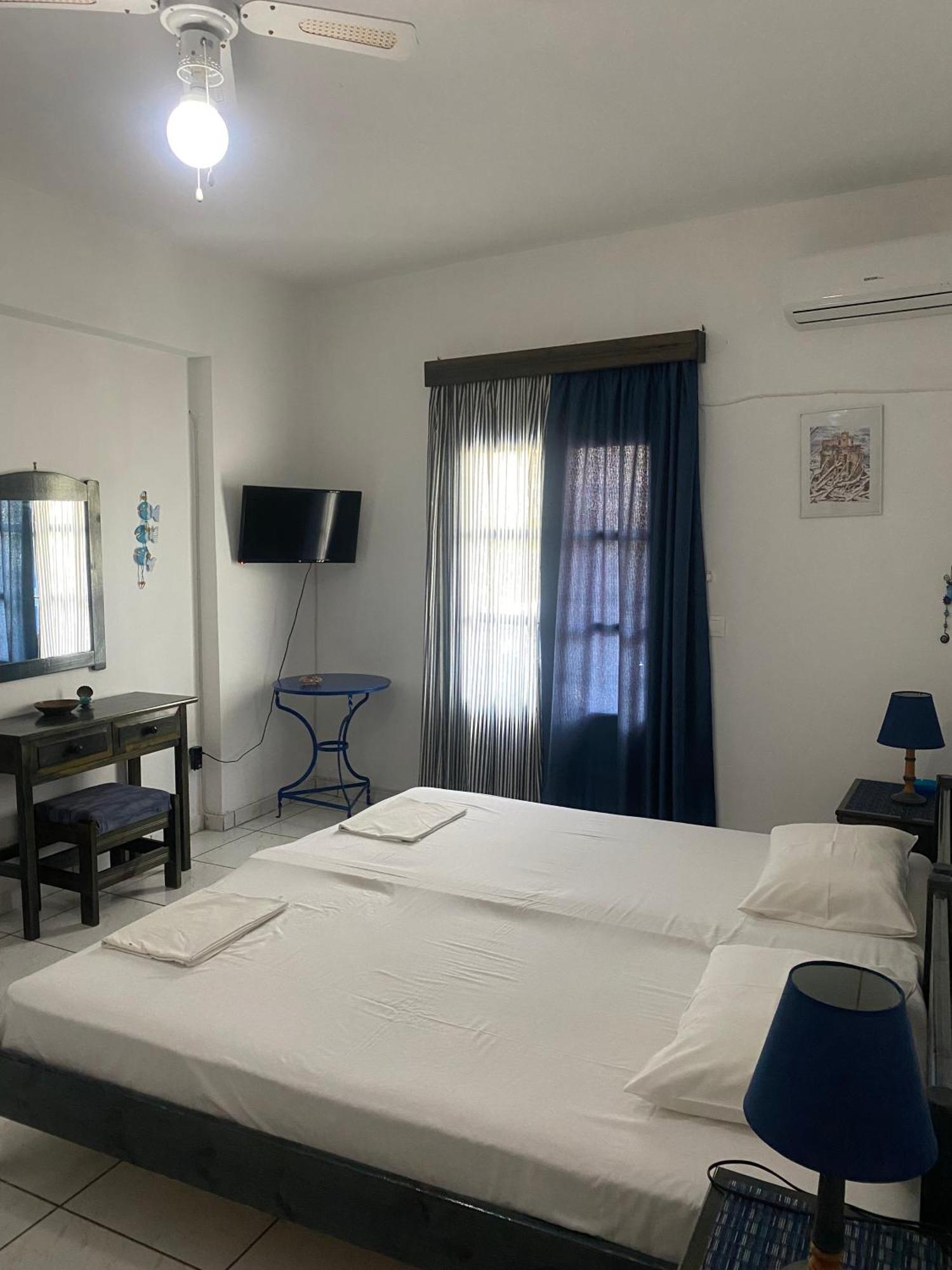 Vrahos Rooms - Studios Alopronia Экстерьер фото